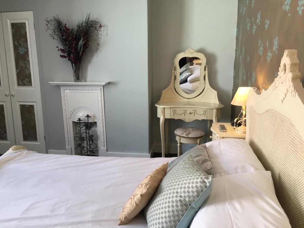 Tiger Inn Bridport Εξωτερικό φωτογραφία